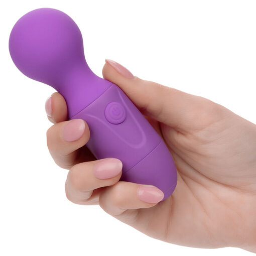 CALEXOTICS – FIRST TIME MASAJEADOR RECARGABLE 10 VIBRACIONES VIOLETA - intimamenities.com