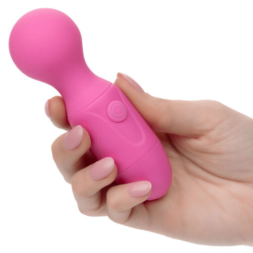 CALEXOTICS – FIRST TIME MASAJEADOR RECARGABLE 10 VIBRACIONES ROSA - intimamenities.com
