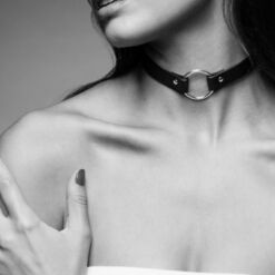 Comprar BIJOUX INDISCRETS MAZE - CHOKER NEGRO al mejor precio - Envíos Discretos