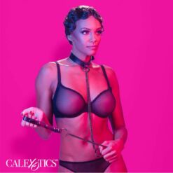 Comprar CALEXOTICS - EUPHORIA COLLAR HALTER Y CORREA CON CADENA al mejor precio - Envíos Discretos