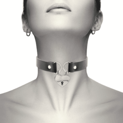 Comprar COQUETTE CHIC DESIRE - COLLAR CUERO VEGANO ACCESORIO CORAZÓN CON LLAVE al mejor precio - Envíos Discretos