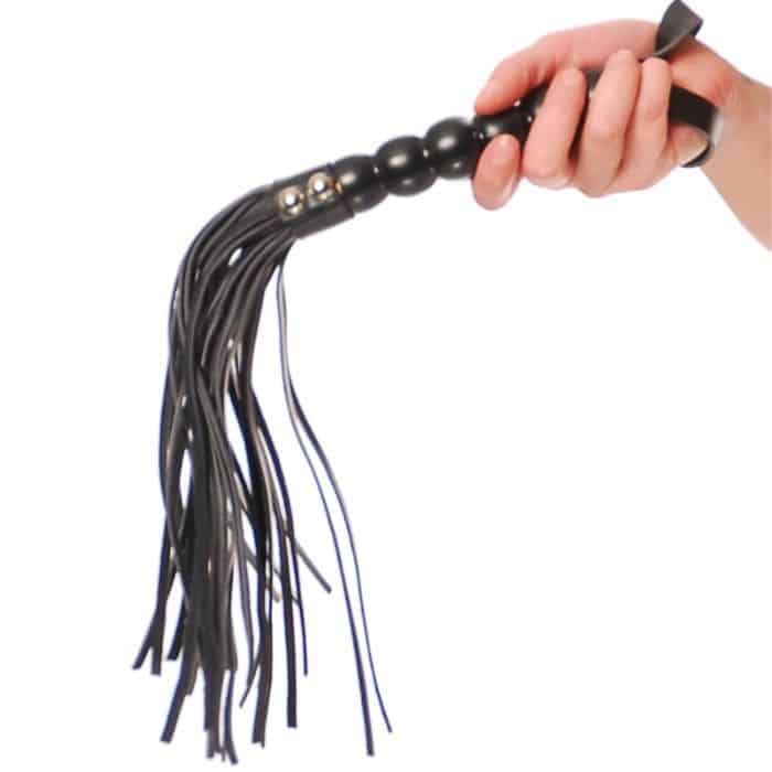 FETISH FANTASY SERIES - LATIGO MANGO ACANALADO CAT-O-NINE TAILS - piKanteo | Despierta tu lado más piKante Comprar FETISH FANTASY SERIES - LATIGO MANGO ACANALADO CAT-O-NINE TAILS al mejor precio - Envíos Discretos