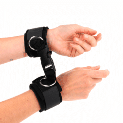 KINK - MUÑEQUERAS NEOPRENO CON CIERRE DE GANCHO NEGRO AJUSTABLE 22-34 CM - piKanteo | Despierta tu lado más piKante