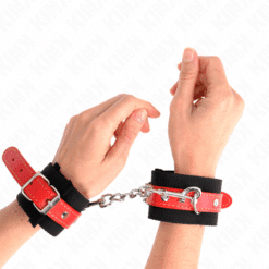 KINK - MUÑEQUERAS DE NYLON NEGRO CON CORREA POLIPIEL ROJO AJUSTABLE 19-24 CM X 5.5 CM - piKanteo | Despierta tu lado más piKante