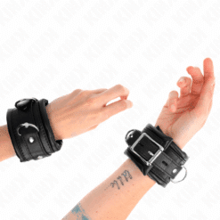KINK - MUÑEQUERAS ESTILO HEAVY FORRO NEGRO AJUSTABLE 20-30 CM X 6 CM - piKanteo | Despierta tu lado más piKante