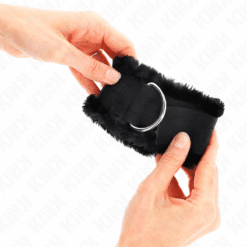 KINK - MUÑEQUERAS FORRADA NEGRO AJUSTABLE 17-31 CM X 7 CM - piKanteo | Despierta tu lado más piKante