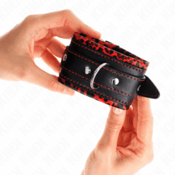 KINK - MUÑEQUERAS FORRADAS ROJO / NEGRO AJUSTABLE 17-29 CM X 6 CM - piKanteo | Despierta tu lado más piKante