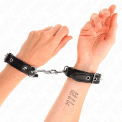 KINK - MUÑEQUERAS MINI NEGRO CON TACHUELAS AJUSTABLE 16-22 CM X 2 CM - piKanteo | Despierta tu lado más piKante