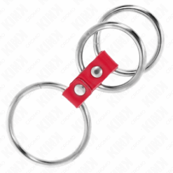 KINK - ANILLO PENE TRIPLE METAL 3.7 CM A 5 CM CONECTADOS CON CUERO ROJO - piKanteo | Despierta tu lado más piKante