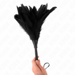 KINK - PLUMAS DE POLLO PARA COSQUILLAS CON FORMA CUERNO DE CRIADA NEGRO 36 CM - piKanteo | Despierta tu lado más piKante