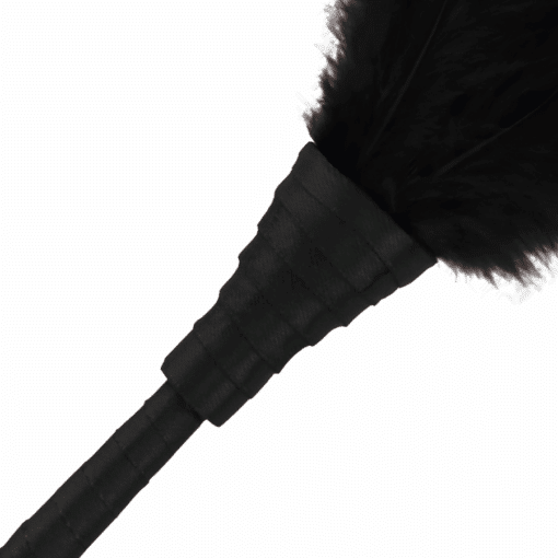 DARKNESS - PLUMA ESTIMULADORA NEGRO LUX - Imagen 4