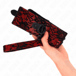 Comprar KINK - COLLAR CON CORREA 105 CM DE ENCAJE CON CINTURÓN DE CUERO REAL 44 X 5.5 CM al mejor precio - Envíos Discretos