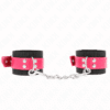 Comprar KINK - MUÑEQUERAS DE NYLON NEGRO CON CORREA POLIPIEL FUSCIA AJUSTABLE 19-29 CM X 5.1 CM al mejor precio - Envíos Discretos