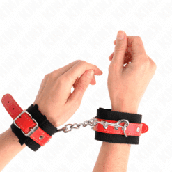 Comprar KINK - MUÑEQUERAS DE NYLON NEGRO CON CORREA POLIPIEL ROJO AJUSTABLE 19-24 CM X 5.5 CM al mejor precio - Envíos Discretos