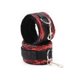 Comprar OHMAMA FETISH - ESPOSAS ATERCIOPELADA CON CINTA NYLON al mejor precio - Envíos Discretos