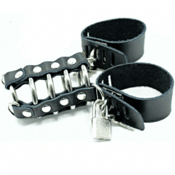 Comprar OHMAMA FETISH - JAULA PENE CON ANILLAS METALICAS Y CORREAS PIEL al mejor precio - Envíos Discretos