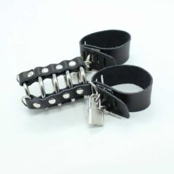 Comprar OHMAMA FETISH - JAULA PENE CON ANILLAS METALICAS Y CORREAS PIEL al mejor precio - Envíos Discretos