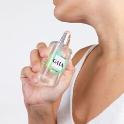 Comprar SECRETPLAY - GAIA PERFUME NATURAL FEROMONAS SPRAY PARA MUJER 50 ML al mejor precio - Envíos Discretos