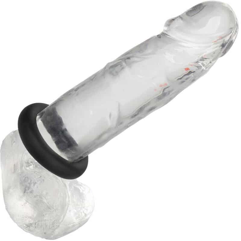 CALEXOTICS - ALPHA ANILLO PROLONG MEDIO NEGRO - piKanteo | Despierta tu lado más piKante Comprar CALEXOTICS - ALPHA ANILLO PROLONG MEDIO NEGRO al mejor precio - Envíos Discretos
