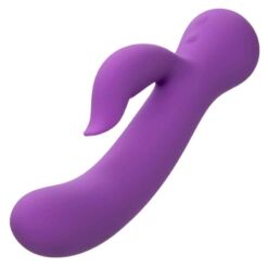 Comprar CALEXOTICS - FIRST TIME VIBRADOR COMPLACIENTE RECARGABLE MORADO al mejor precio - Envíos Discretos