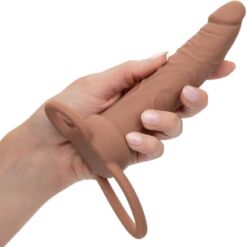 Comprar CALEXOTICS - PERFORMANCE MAXX DOBLE PENETRADOR RECARGABLE PIEL MORENO al mejor precio - Envíos Discretos