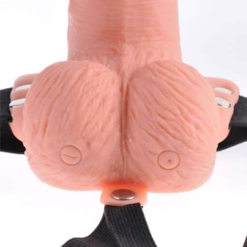 FETISH FANTASY SERIES - ARNÉS AJUSTABLE CONTROL REMOTO PENE REALÍSTICO CON TESTÍCULOS RECARGABLE Y VIBRADOR 15 CM - Imagen 4