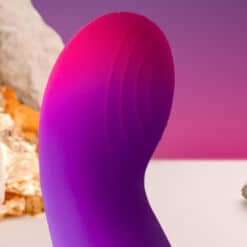 ROCKS- OFF - GLOW GIRL VIBE VIBRADOR G-SPOT DISCRETO MORADO - piKanteo | Despierta tu lado más piKante