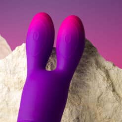 ROCKS- OFF - GLO-GIRL BUNNY VIBRADOR FLEXIBLE MORADO - piKanteo | Despierta tu lado más piKante