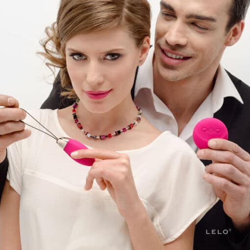 LELO - LYLA 2 INSIGNIA DESIGN EDITION HUEVO-MASAJEADOR FUCSIA - Imagen 9