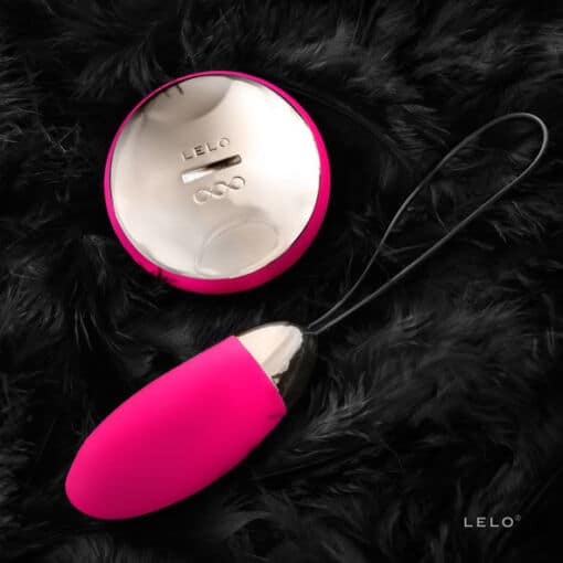 LELO - LYLA 2 INSIGNIA DESIGN EDITION HUEVO-MASAJEADOR FUCSIA - Imagen 12