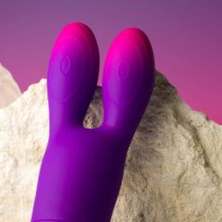 Comprar ROCKS- OFF - GLO-GIRL BUNNY VIBRADOR FLEXIBLE MORADO al mejor precio - Envíos Discretos