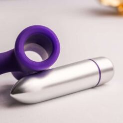 Comprar ROCKS- OFF - PETITE SENSATIONS TEAZER PLUG ANAL VIBRADOR MORADO al mejor precio - Envíos Discretos
